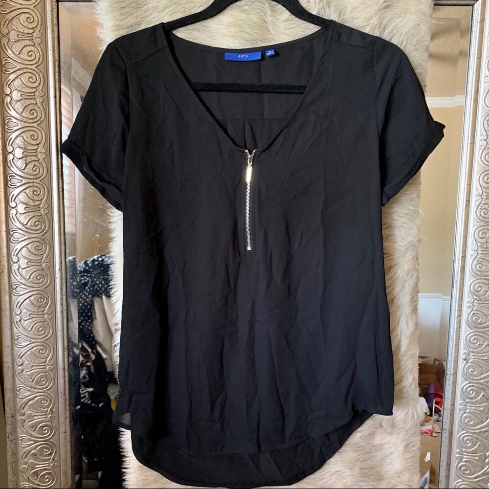 Xs black zipper top
